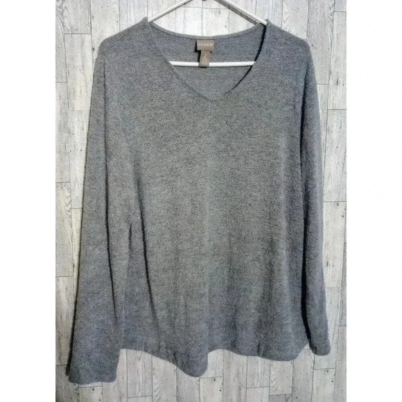 Chico's Sweaters - Chico's Sweater Gray Soft V-Neck Pullover Long Sleeve Size 2 (US Medium)